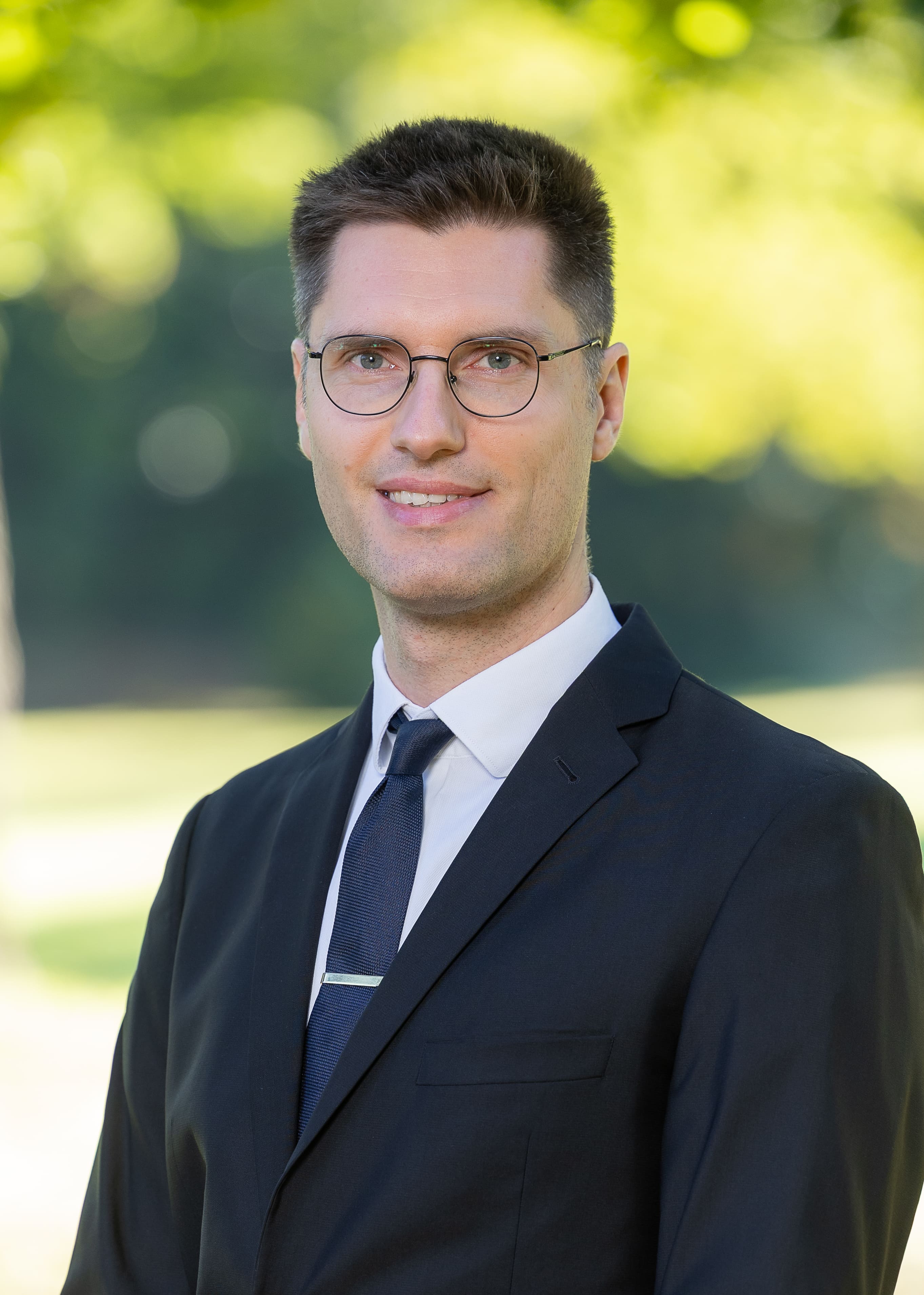 HÜBEL